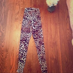 SPIRITHOOD Leopard Leggings